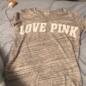 Grey pink t shirt